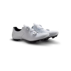 Chaussures S-Works Recon EVO carbone, maintien précis, confort durable et rendement maximal.