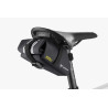 Sacoche outils Apidura 1 L étanche, légère et stable pour route, gravel et bikepacking.