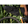Sacoche de selle Apidura 16 L étanche, stable et idéale pour le bikepacking longue distance.