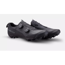 Chaussures Specialized Recon 3.0 carbone, précises, confortables et efficaces en gravel comme en VTT.