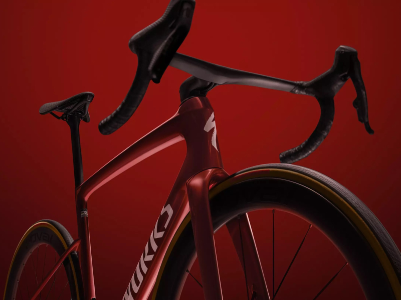 Specialized Tarmac SL9 : tout ce qu'il faut savoir sur ce nouveau vélo de route 