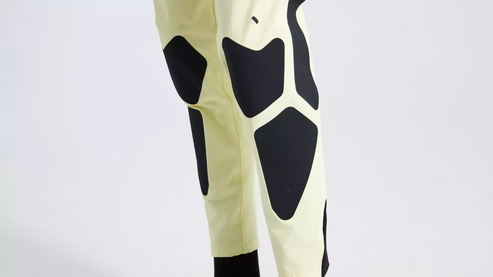 64222-0503_APP_BUTTER-GRAVITY-PANT-BUTR-32_DETAIL1