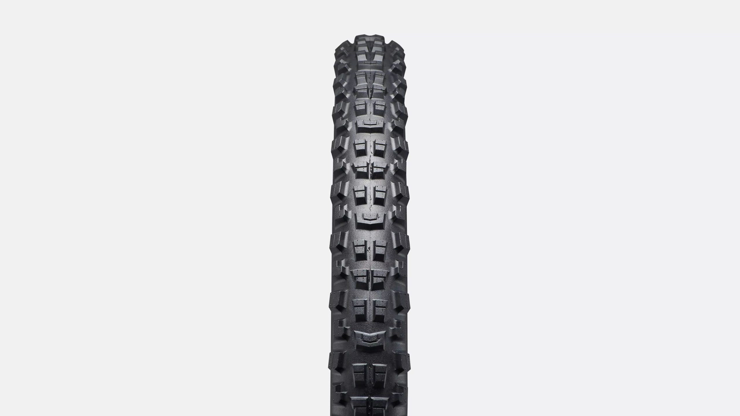 00122-340_TIRE_CANNIBAL-GRID-GRAVITY-2BR-T9-TIRE-29X24_FRONT