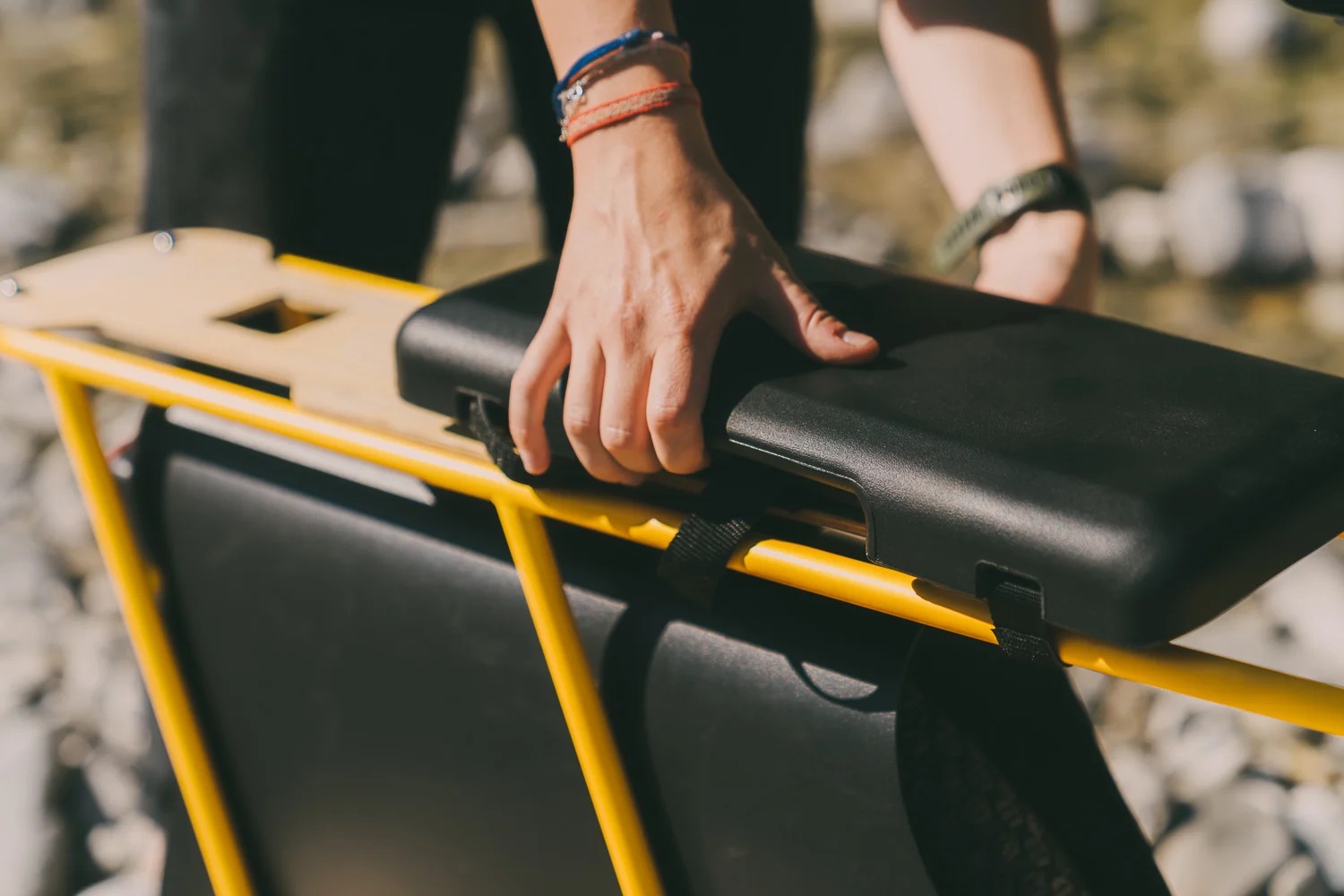 Yuba Soft Spot – Coussin large et confortable pour vélo cargo longtail_2