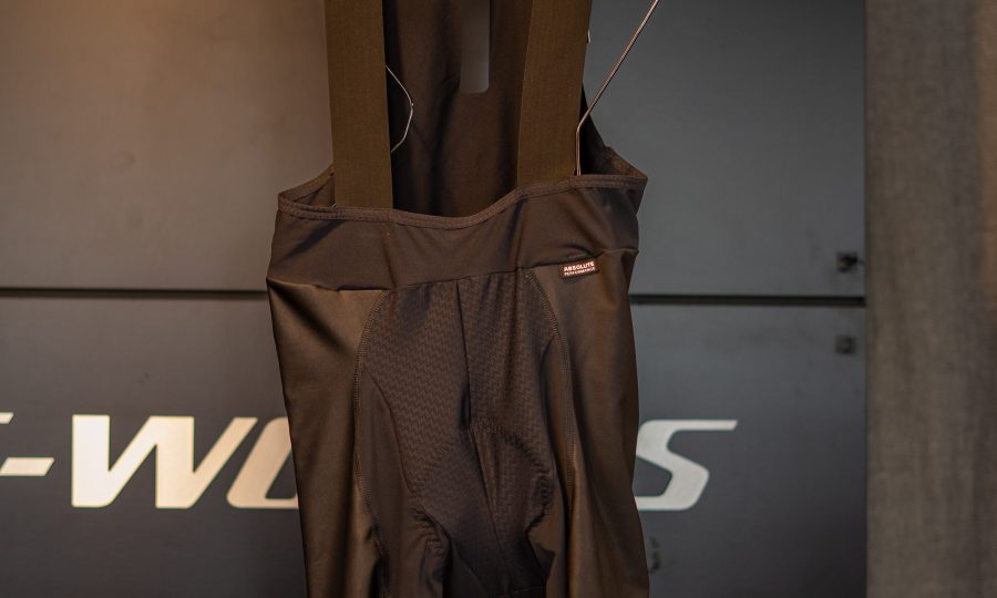 Gobik Bib Short Absolute Solid Men – Cuissard court personnalisé Dayak, peau K10